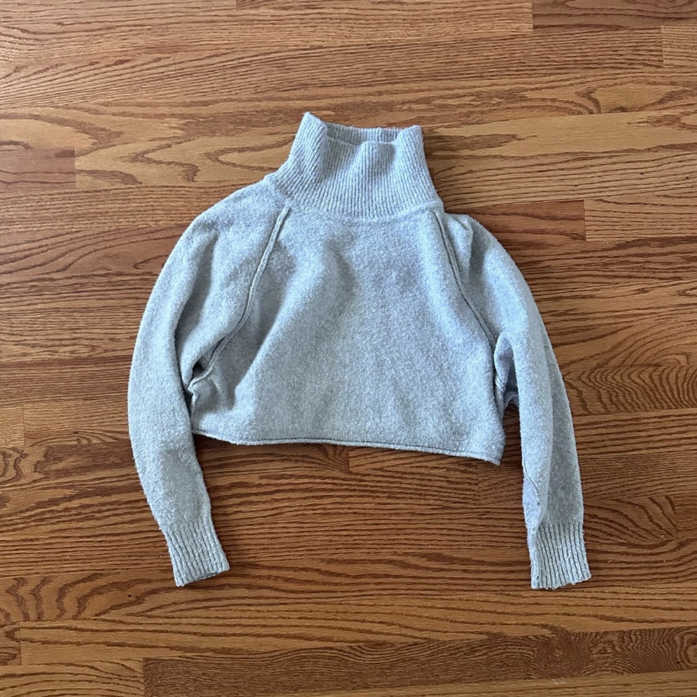 Urban outfitters turtleneck sweater!